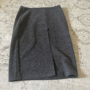 Express, women’s skirt, size XS, good used condition